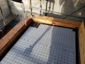 沼津市 ベランダ防水塗装前の排水口処理