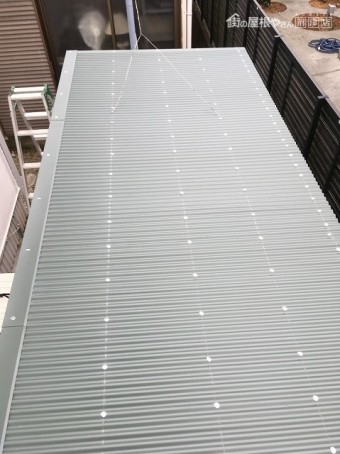 物置屋根