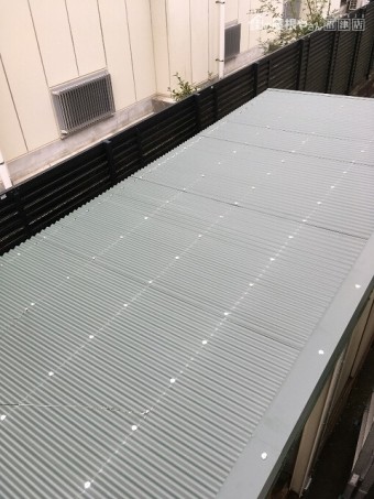 物置屋根