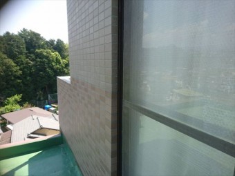 三島市サッシ廻りコーキング