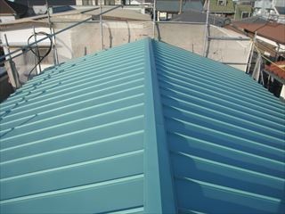 トタン屋根葺き替え