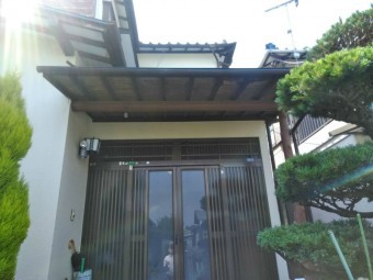 三島市玄関屋根雨漏り
