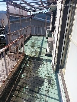 鉄製ベランダの防水破損