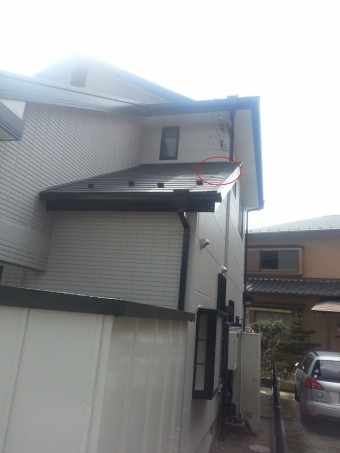 雨樋が落下して無い