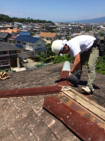 棟板金剥がし