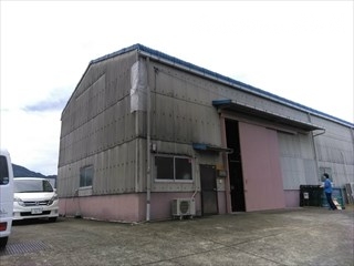 三島市御園倉庫外壁