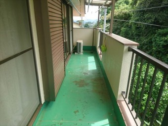 伊豆市ベランダ保護塗装前