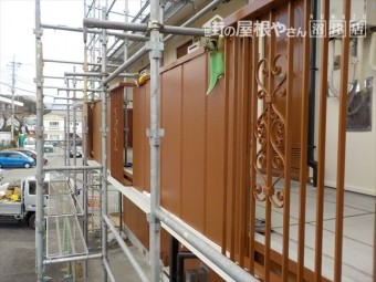三島市アパート手摺塗装仕上げ