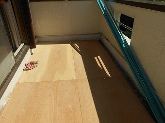 ベランダ床下地作製