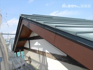 屋根破風板板金