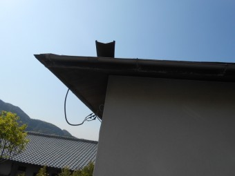 棟板金飛ばされた