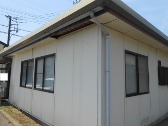 プレハブ建屋