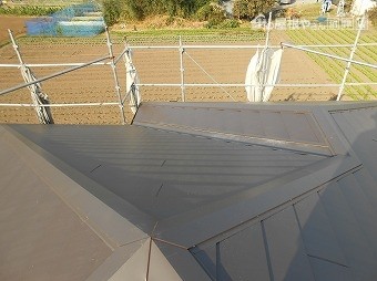 横暖ルーフ完成