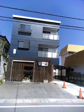 三島市外壁ガルバリウム鋼板