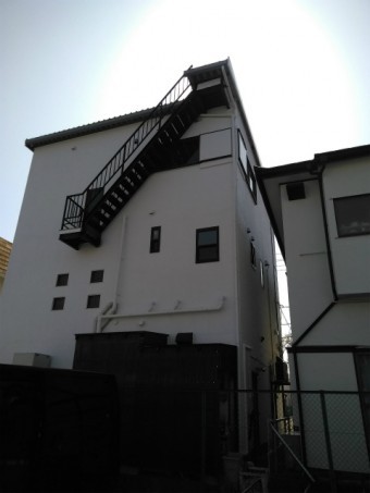 三島市 外壁塗装・錆止め完成後