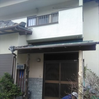 沼津市玄関屋根 柱取替完了