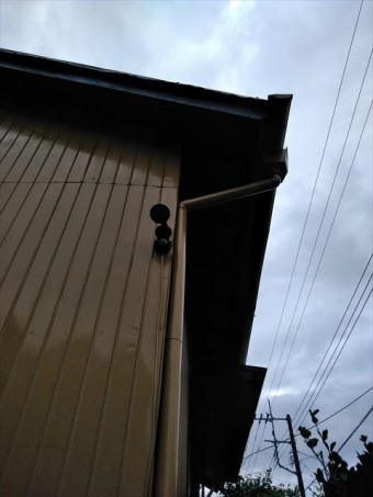 函南町 樋から水漏れ