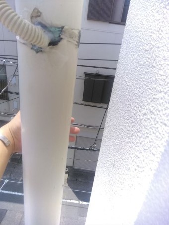 沼津市雨樋高所留具腐食