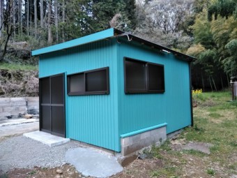 函南町物置ガルバニウム鋼板