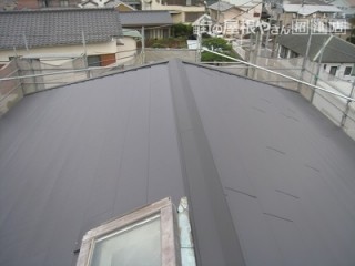 屋根噴き替え施工後