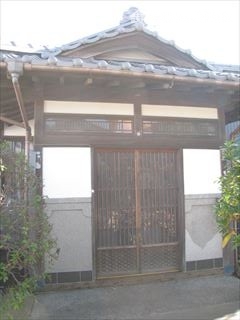 玄関屋根完成