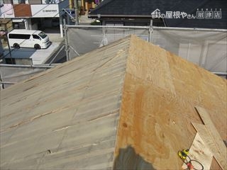 既存屋根撤去