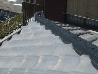 裾野市和瓦棟積み直し
