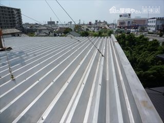 広範囲に塗装の劣化