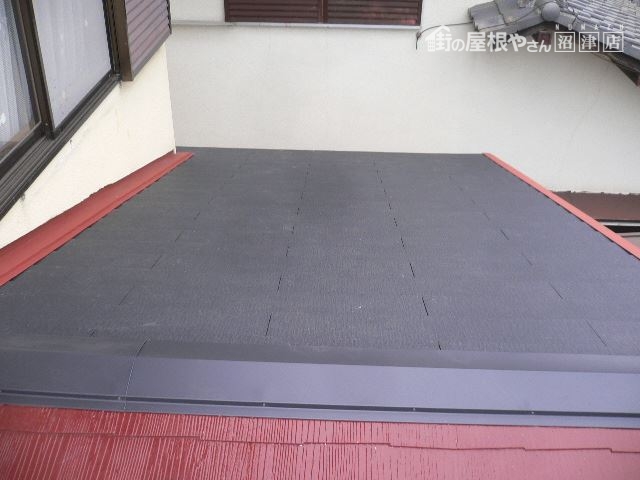 沼津市コロニアル屋根葺き