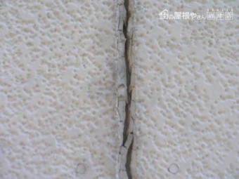 熱海市木造アパートコーキング劣化