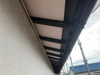 三島市軒天施工後