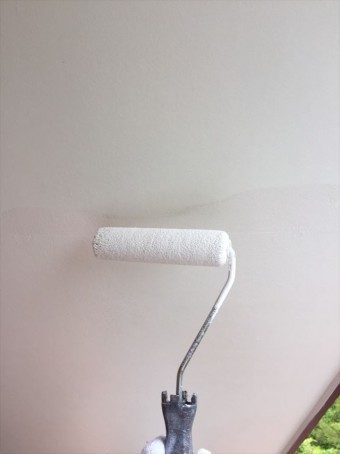 函南町別荘軒裏ケンエース塗布