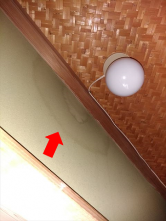 伊豆市雨漏り天井