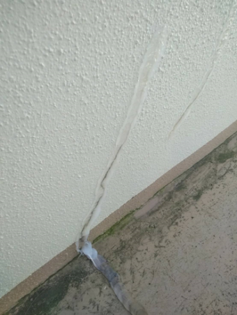 沼津ベランダひび