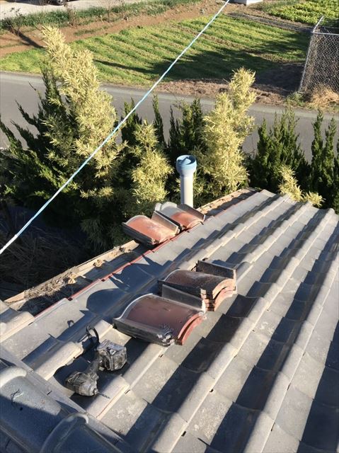 三島市　借家の瓦屋根部分修理