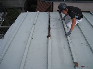 屋根工事作業