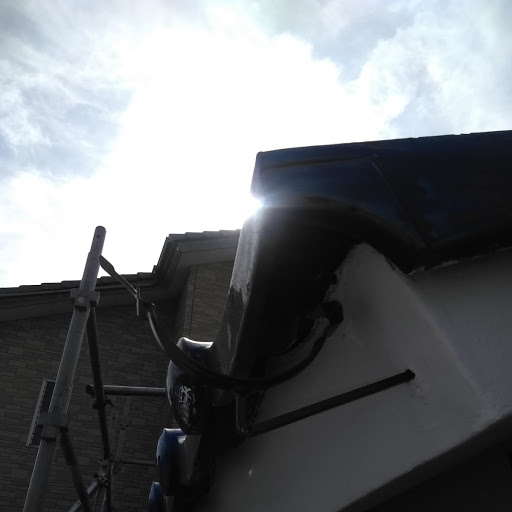 長泉町雨樋吊り金具取付