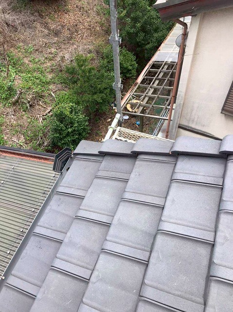 袖瓦　瓦屋根
