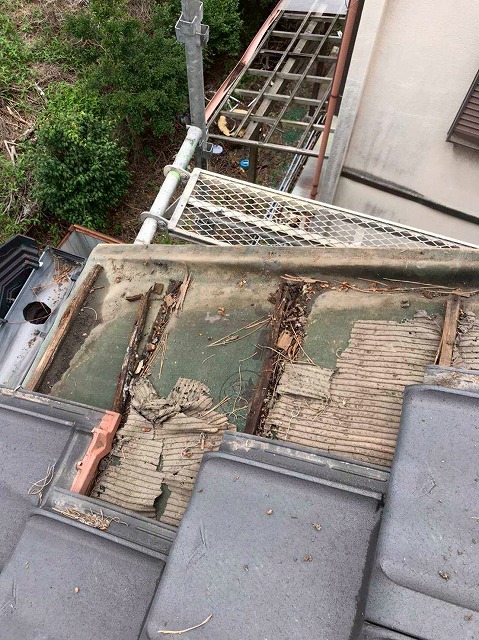 瓦屋根下地劣化