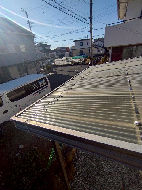 波板屋根劣化