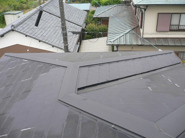 コロニアル屋根修理跡